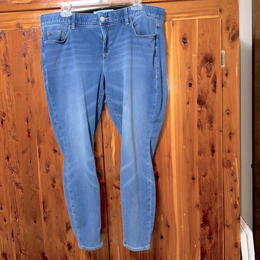 Old Navy Super Skinny Jeans size 20 Short